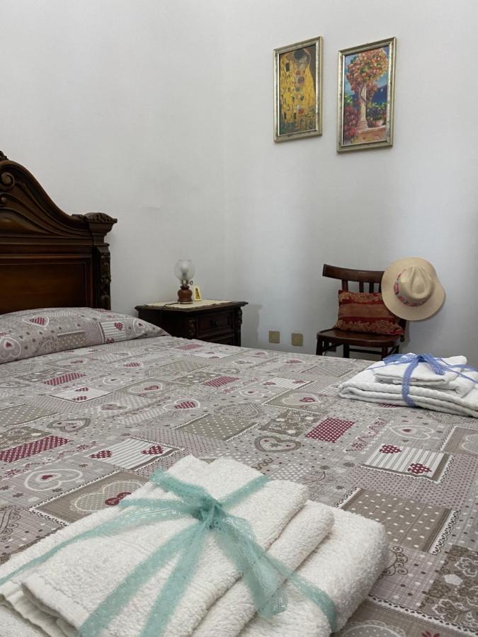 Civico 11 Holiday Home Collepasso Bagian luar foto